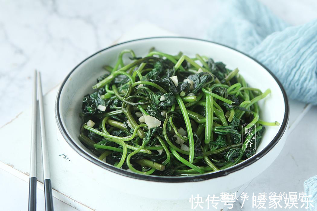 遇到此菜我必买,2块钱一把,从春天吃到秋天,营养高味道香