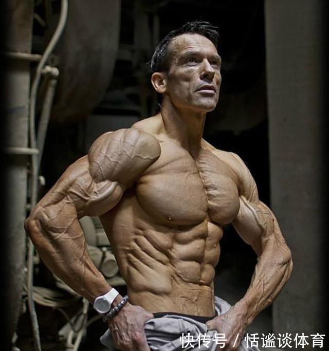 实用|中看不中用？肌肉男和搬运工，肌肉差距有多大？