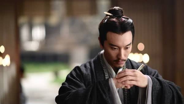 状元|王阳明父亲参加考题超难的殿试,他因四个字答对了,便高中了状元