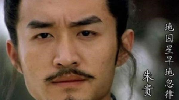 火并王伦时,王伦的手下都在场,为何没有一个站出来阻止