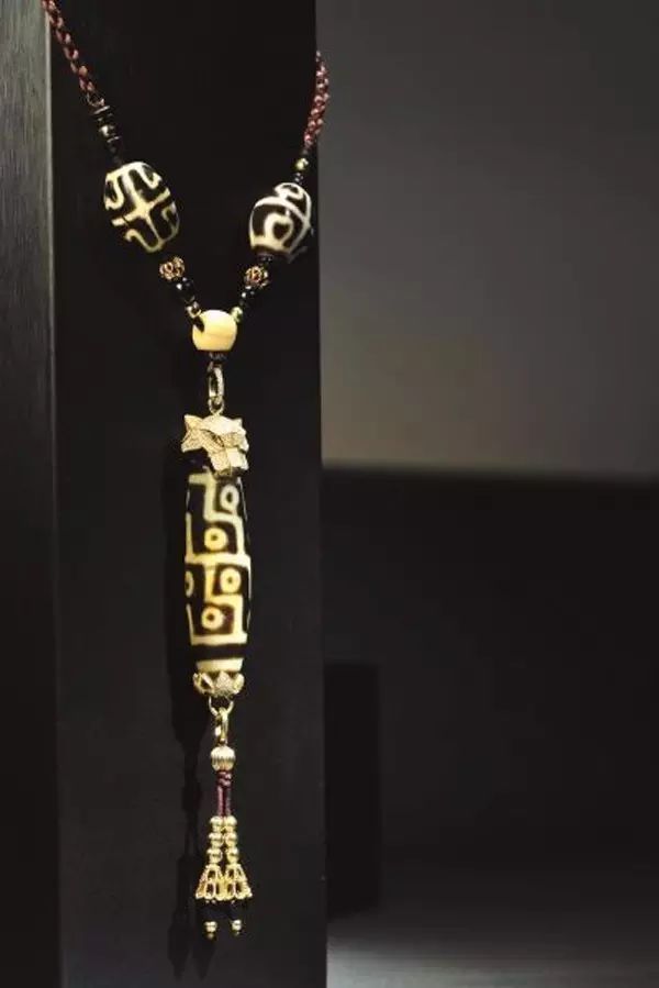 翡翠|好玩意都被演艺圈包圆了!盘点10大明星收藏家!