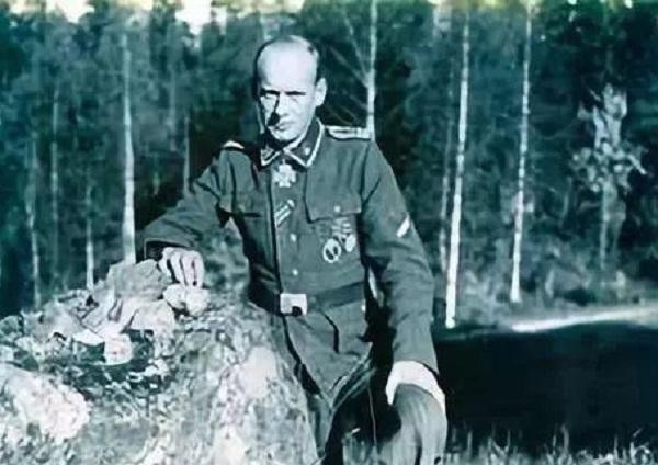 党卫军|最后的党卫军士兵:莱科斯汀,真实历史是在密林中战死?