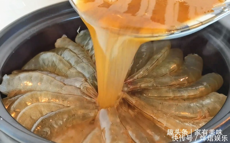 萝卜大虾超好吃的做法,酒店大厨教你技巧,出锅连汤汁都不剩
