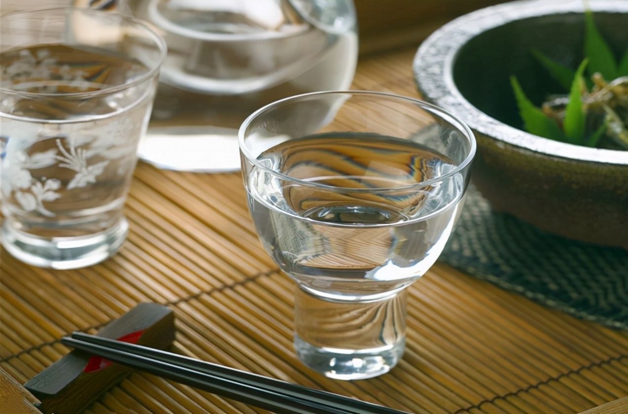 老孙|47岁男子突然晕倒,查出肝癌,医生:饭后一个“习惯”害了他