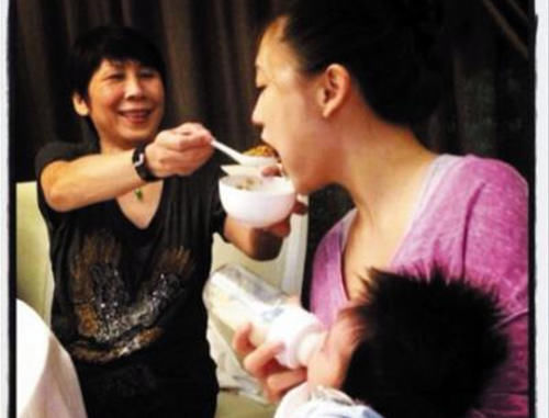 孩子|“2岁能吃大人饭了吗”?纠正:3岁以内,别给孩子喂“毒辅食”