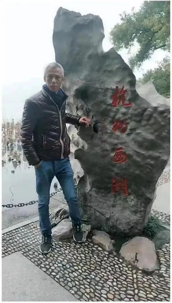 蒋正全蒋正全的家中还有年过七旬的父母和七岁的儿子他本来答应孩子"