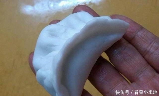 好吃|用淀粉包出来的饺子更好吃,可惜好多人都不知道