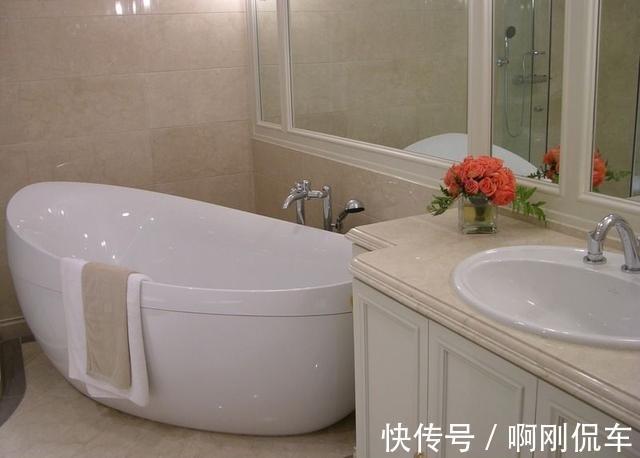 深棕|房子装修时,最不“实用”的5样东西,入住后才知是“坑”