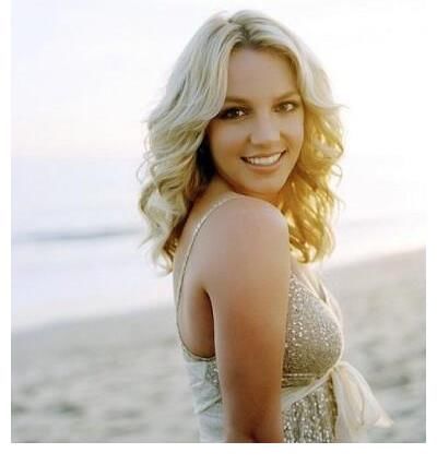 美國(guó)實(shí)力派歌手布蘭妮