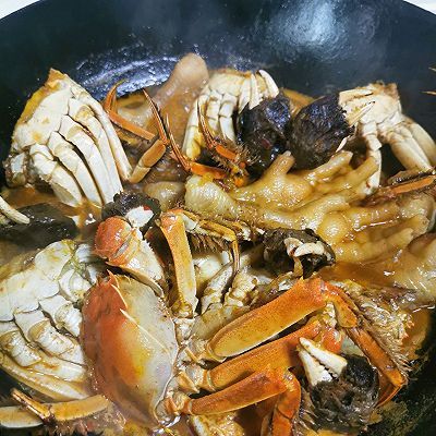 川香肉蟹煲