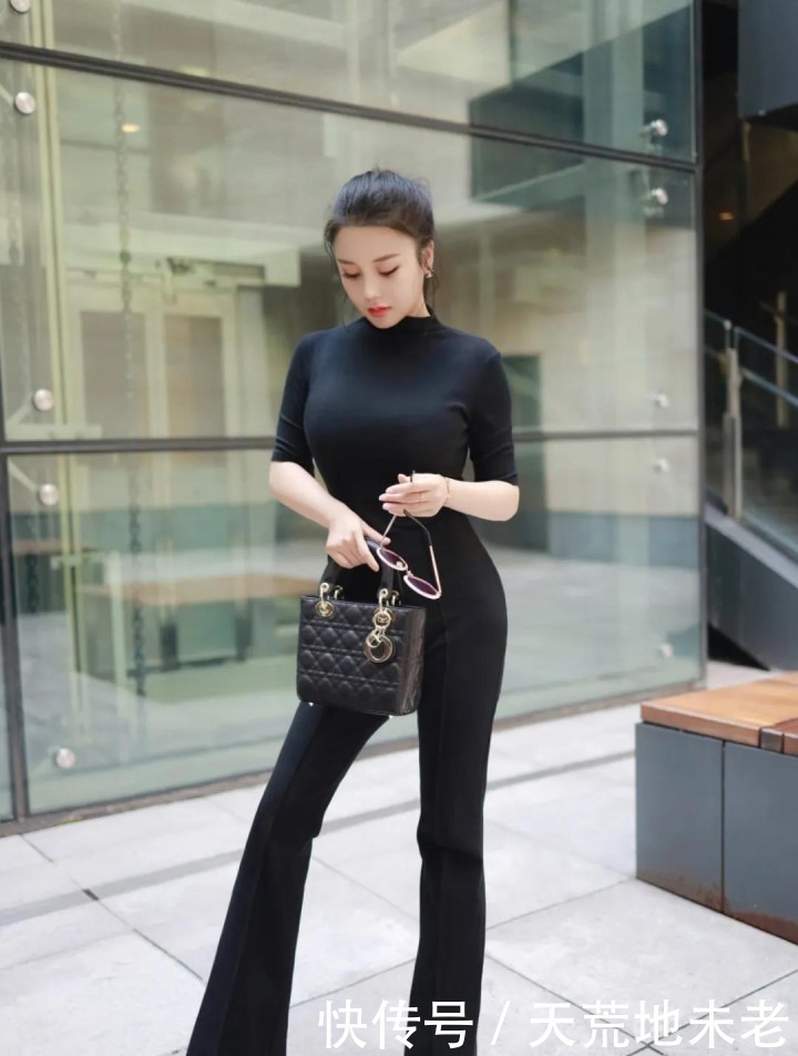 高跟鞋 美女事业双丰收的霸道女总裁,真是职业新人们的学习楷模!