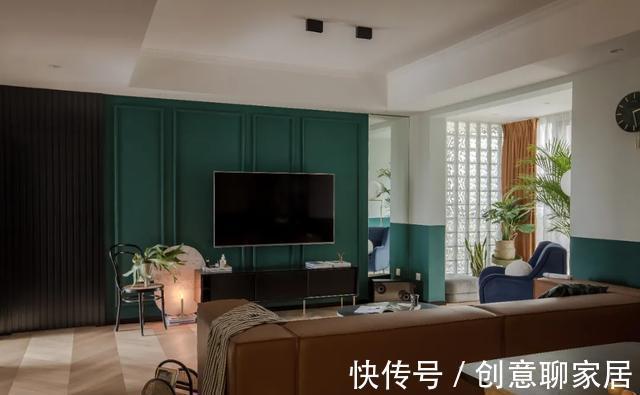 墨绿色|打造的100㎡甜蜜婚房：折叠窗+复古墨绿色，高级有质感