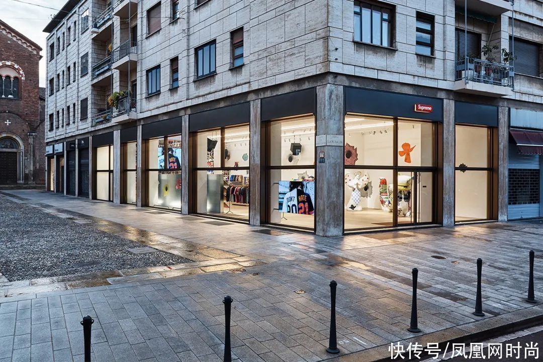 logo|深度｜跌落神坛，热度不在，Supreme“已死”