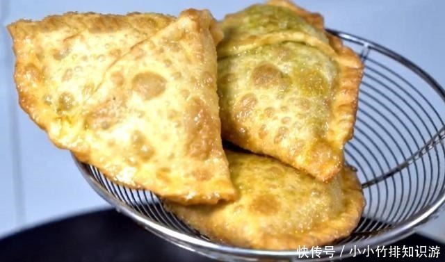 半烫面法|想吃韭菜盒子不要出去买，教你在家做，外酥里鲜，比饺子还好吃