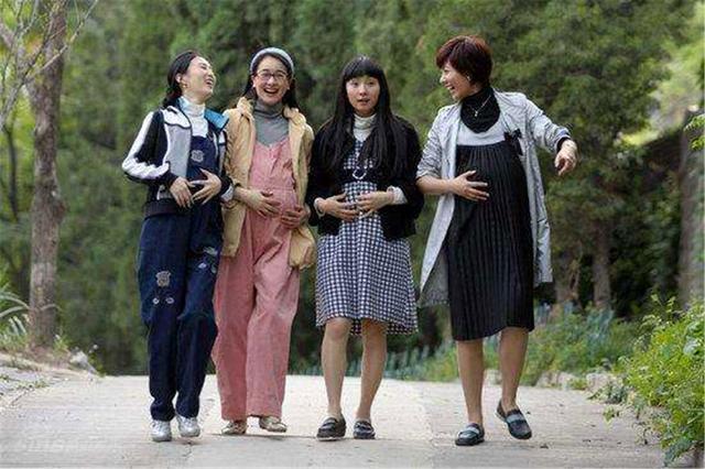 肚子|孕妇有这4种反应，多半是怀了个''小淘气''，将来要多费心了