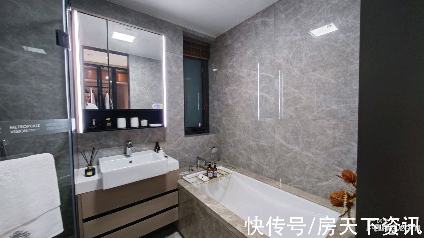 楼盘|中海寰宇视界新拍现场图片,实时了解楼盘新动态