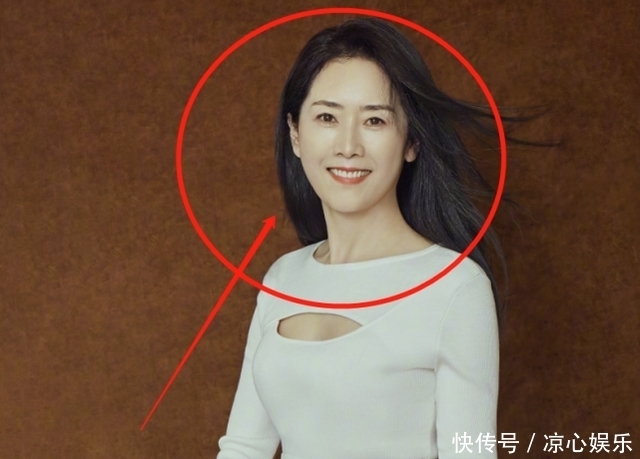 明星妈妈上综艺，刘芸母亲靠美貌出圈，蓝盈莹妈妈更令人惊艳