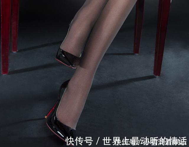 细跟 黑色细跟高跟鞋优雅而又时尚,让你充满女性魅力