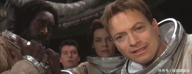 7亿制作费打了水漂,这部被“冤”死的科幻片,20年后口碑终翻