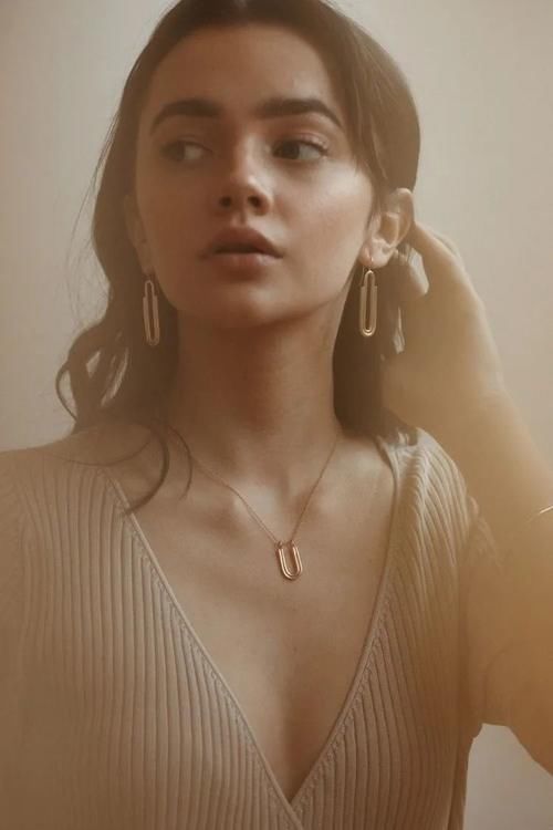 耳环选得好，颜值翻一番