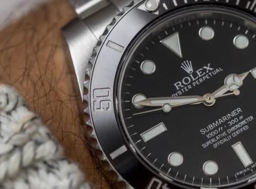 三四千入手复刻表真的靠谱吗?客观解说对复刻表的看法!