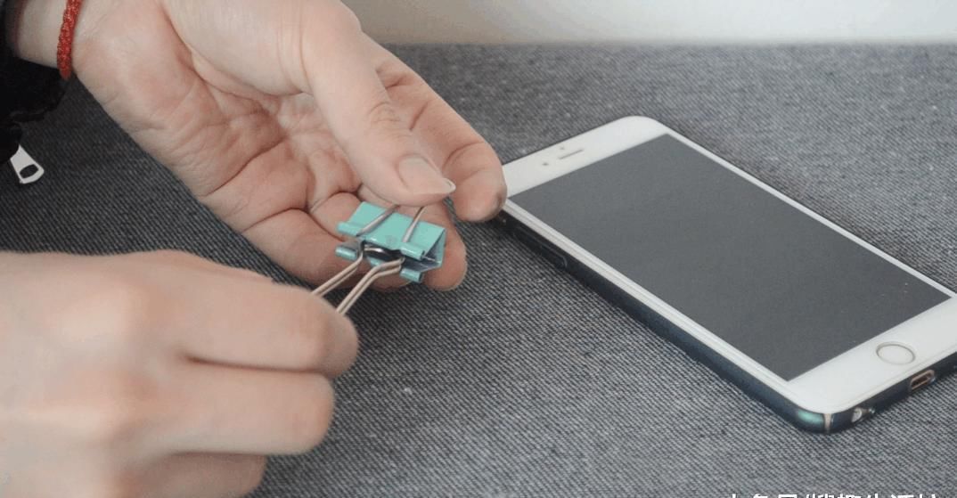 文件|用来夹文件的长尾夹, 没想到有这么多隐藏妙用, 真后悔现在才知道