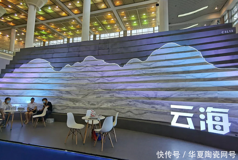 岩板|他们坚称，“岩板不是瓷砖，而是人造石”