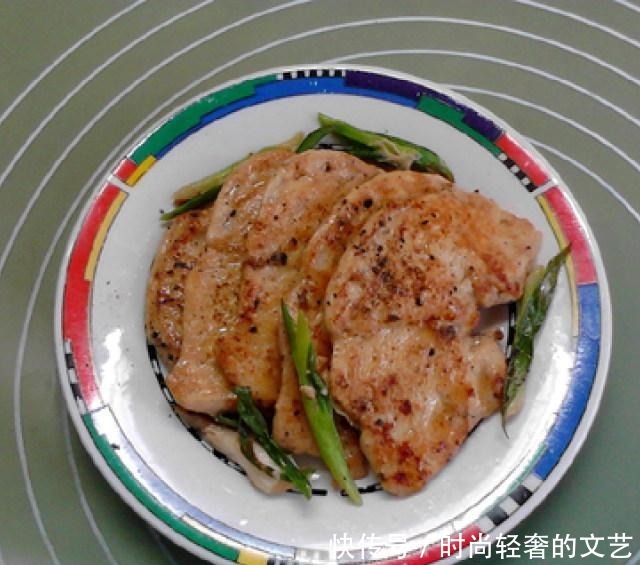 黑椒鸡扒，外酥里嫩，好吃到停不下来！