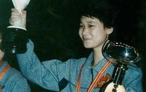 出卖|乒乓往事何智丽为世乒赛参赛名额出卖曹燕华,从此好姐妹变路人