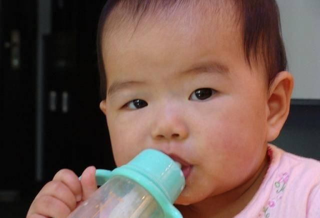 脾胃|儿科医生强调病从口入,5岁女娃患胃癌,罪魁祸首是这3种食物