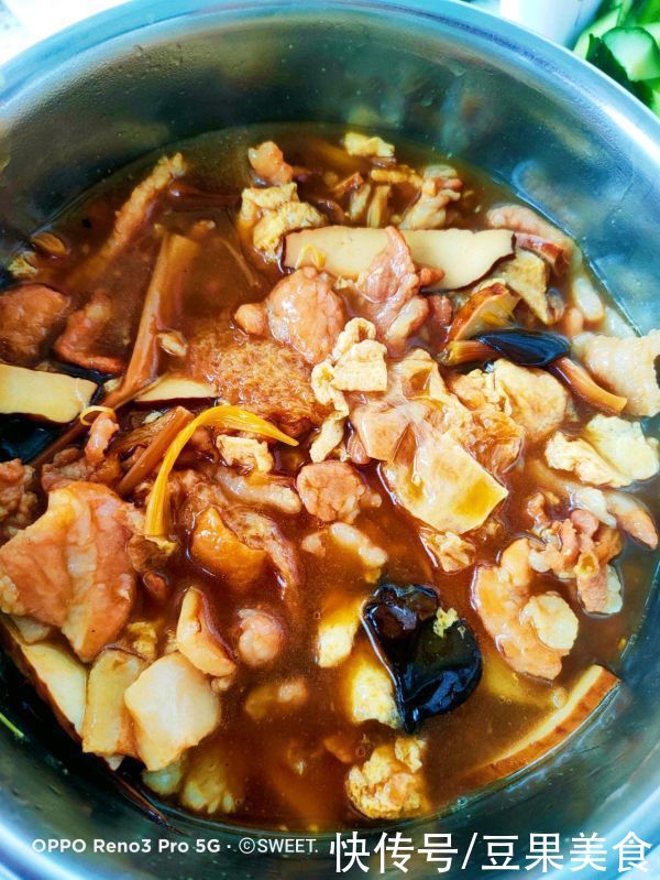 一端|喜面卤一端上来，锅里的米饭都变成了摆设