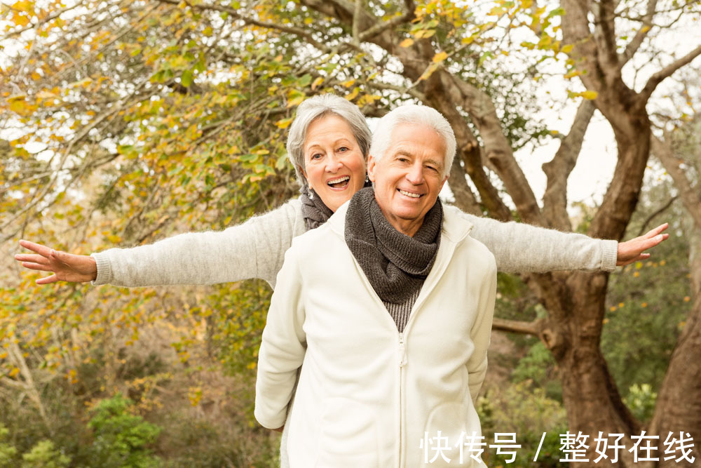 大脑机|如何预防老年痴呆？医生：日常坚持5个习惯！可有效远离老年痴呆