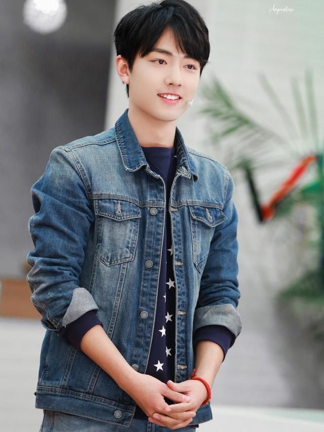 悬念|肖战星光大赏表演有悬念，或与神秘人合体演出？王一博成最大期待