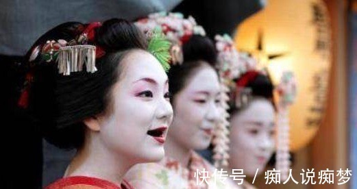 裹脚@古代3大恶习中国裹脚,欧洲束腰,看到日本后,网友接受不了