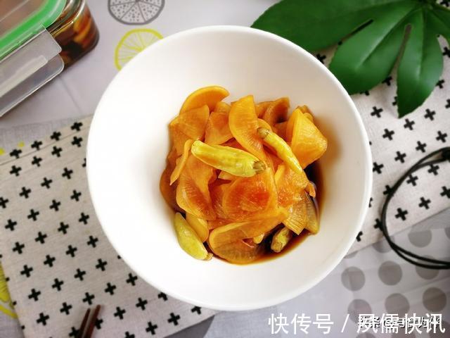 搅拌均匀|秋天趁萝卜便宜，腌成小菜存起来，喝粥吃面条搭配特方便，收藏好