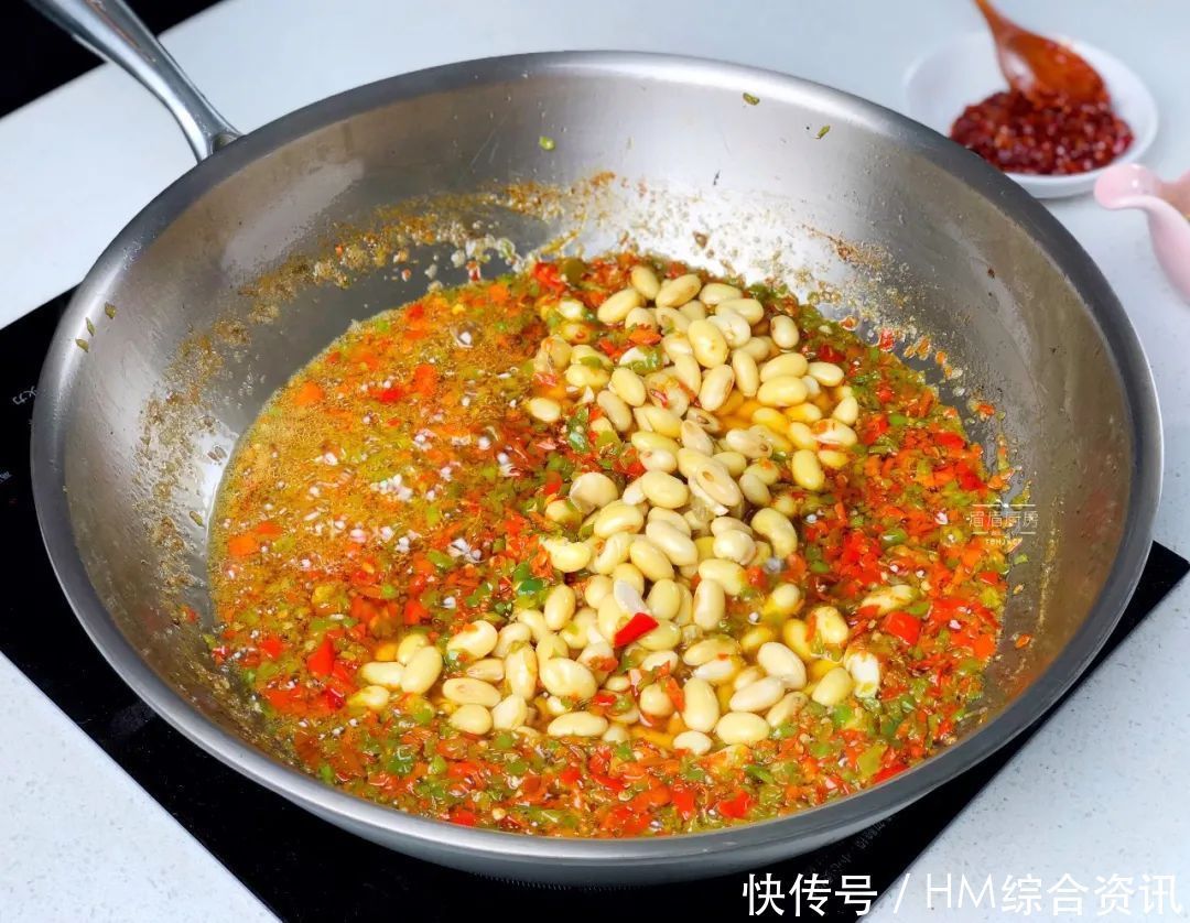 一碗黄豆一把辣椒,不晒不发酵,做法超简单,香辣可口零添加