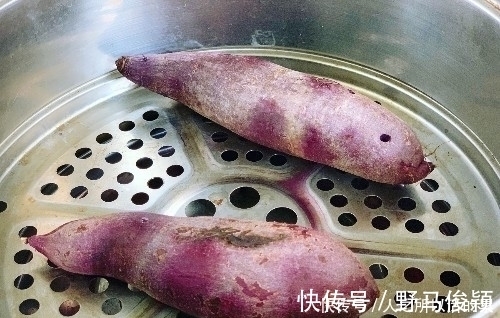 紫薯|煮西米露时加上此种食材,既好看又好吃,1碗成本不到2块钱
