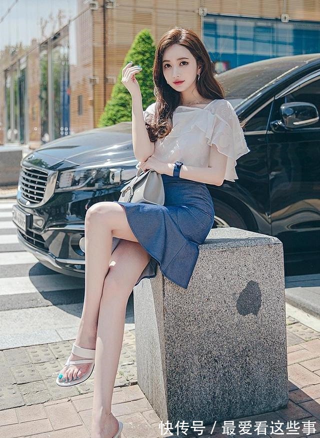 上衣 短袖雪纺上衣搭配牛奶鱼尾包臀裙,穿搭出小清风的感觉!