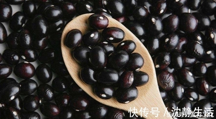 黑豆|黑豆和此物一起煮,每天吃一次,皮肤细腻了,白发变黑发