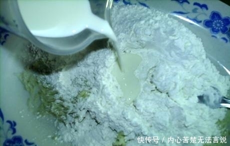 正月十五吃汤圆吃烦了吗?那就换换口味,尝尝这样做汤圆