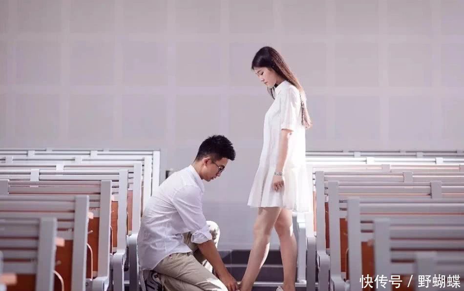 熬夜玩手机|25岁姑娘卵巢年龄52,医生:两个恶习,让年轻人生不出孩子