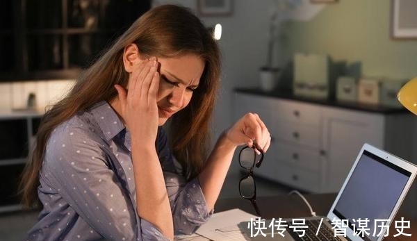 生物钟|经常失眠睡不好,这4个原因脱不了关系,若你有,及时调理