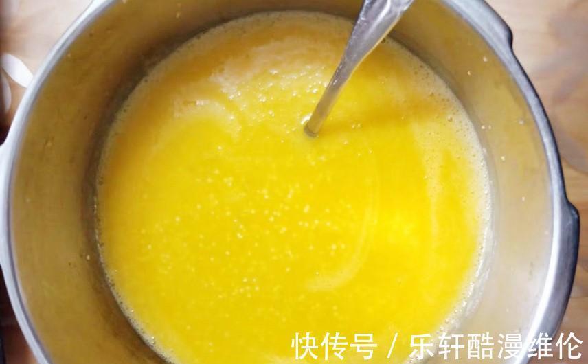 熬小米粥时，不要直接下锅煮，多加1步，米油浓厚又好喝，太香了