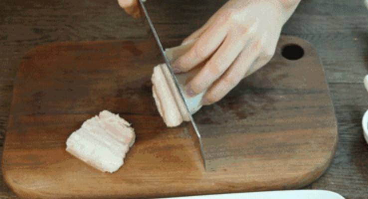 回锅肉做的又柴又硬,大厨教你做回锅肉的小窍门,3分钟就学会