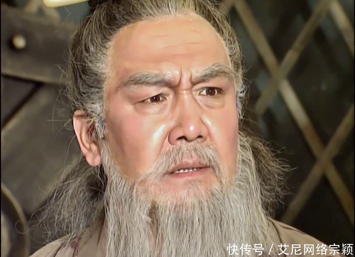 周瑜|孙策临终:内事不决问张昭,外事不决问周瑜!张昭究竟是什么人?