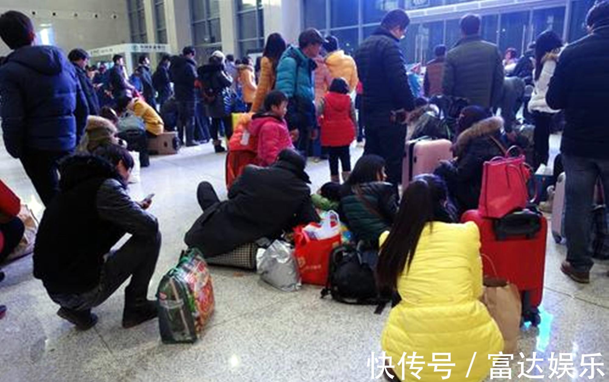 真凶|孩子餐厅买两份饭被妈妈怒骂,不懂爱的父母,是毁掉孩子的真凶