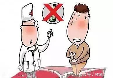 肝功能|男性“晨起”3个伤肝举动，建议要改掉，不少人还每天都在做