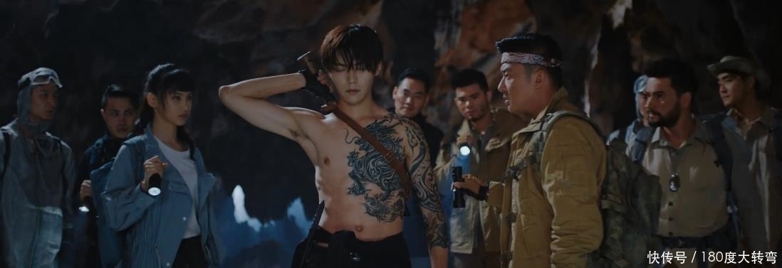 《终极笔记》:塌肩膀张起灵,为何一再阻止吴邪进入张家古楼?