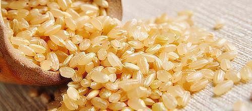 排毒养颜|女性到了中年常吃三种食物,排毒养颜,延缓衰老,好处多多!