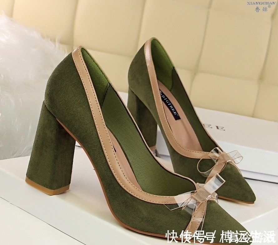 绒面 女人身材丰满,就要穿这种高跟鞋,性感妩媚,显高显瘦,贼美